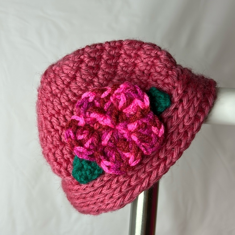 Baby hat tuque handmade crochet girls size 0-3 months flower pink warm